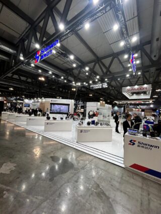 foto stand Shinwin xinwin eicma milano fiera